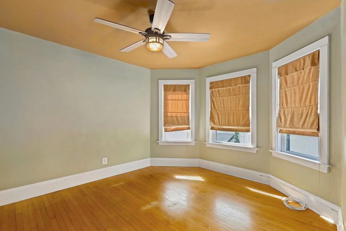 Photo of 148 Belvidere Avenue