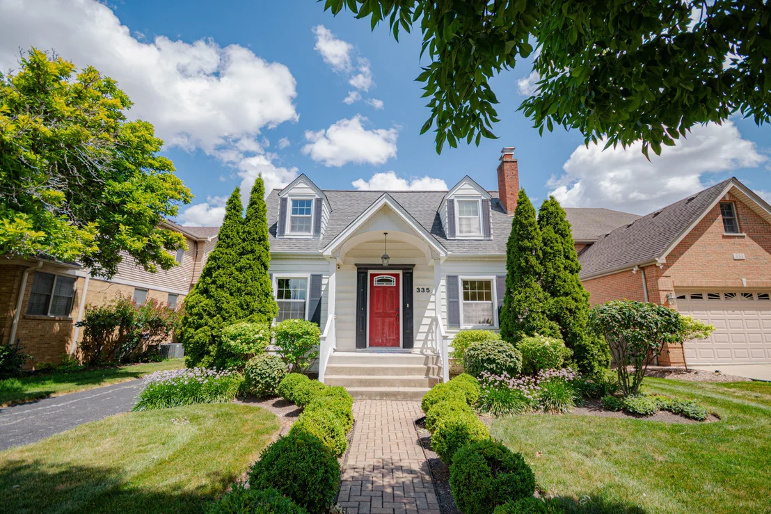 Photo of 335 Oak Street