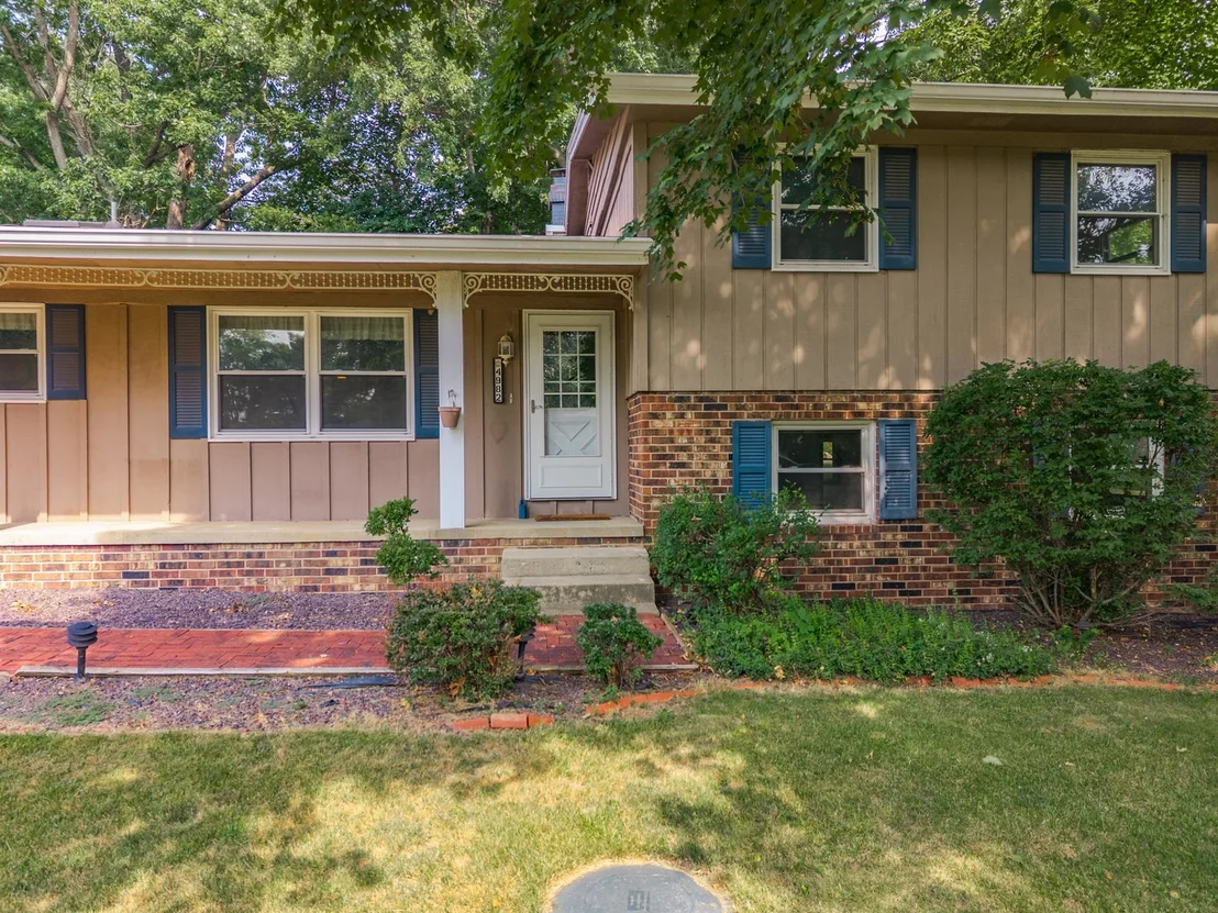 Photo of 4982 Camelback Road