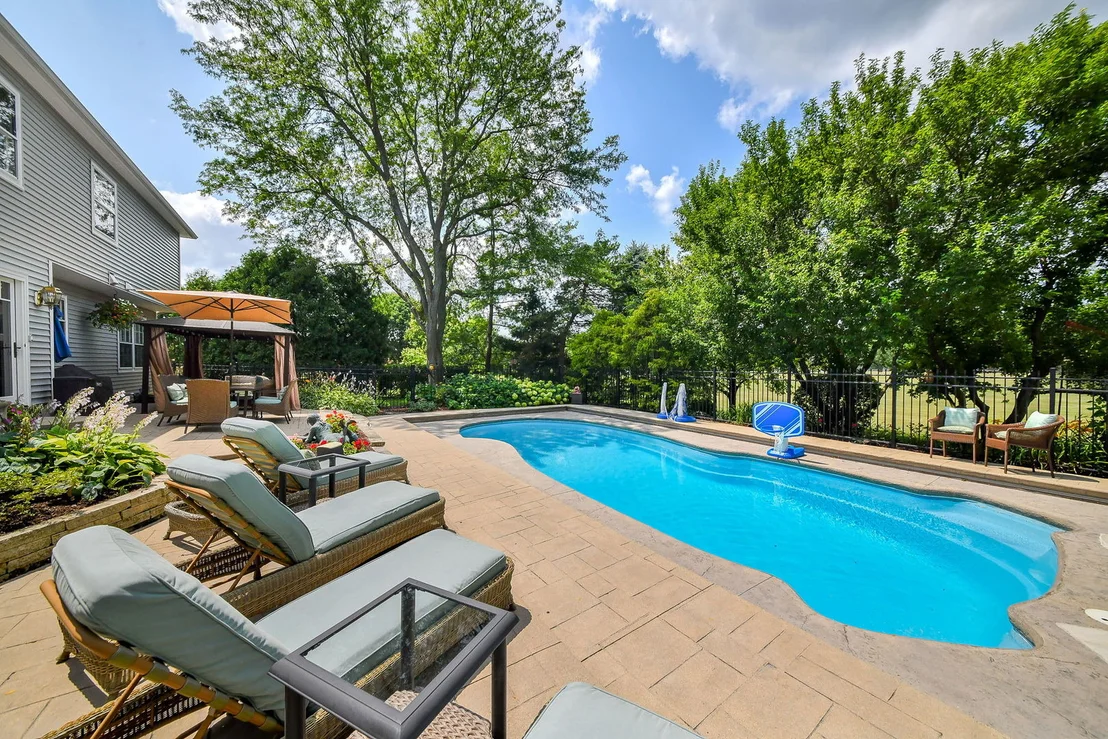 Photo of 571 Apple River Drive