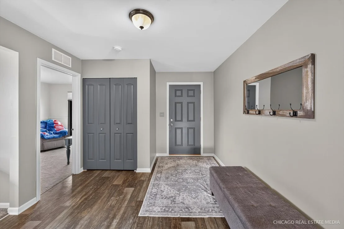 Photo of 1002 Chestnut Drive