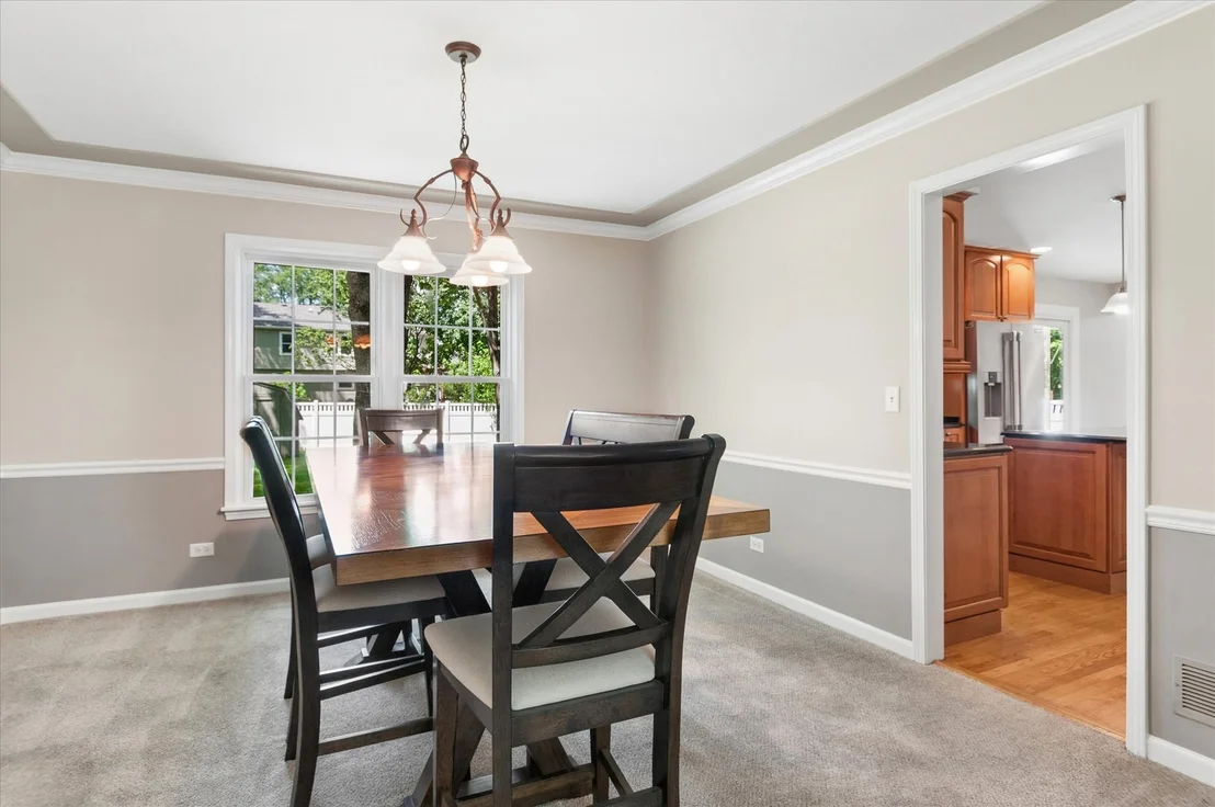 Photo of 1527 Abbotsford Drive