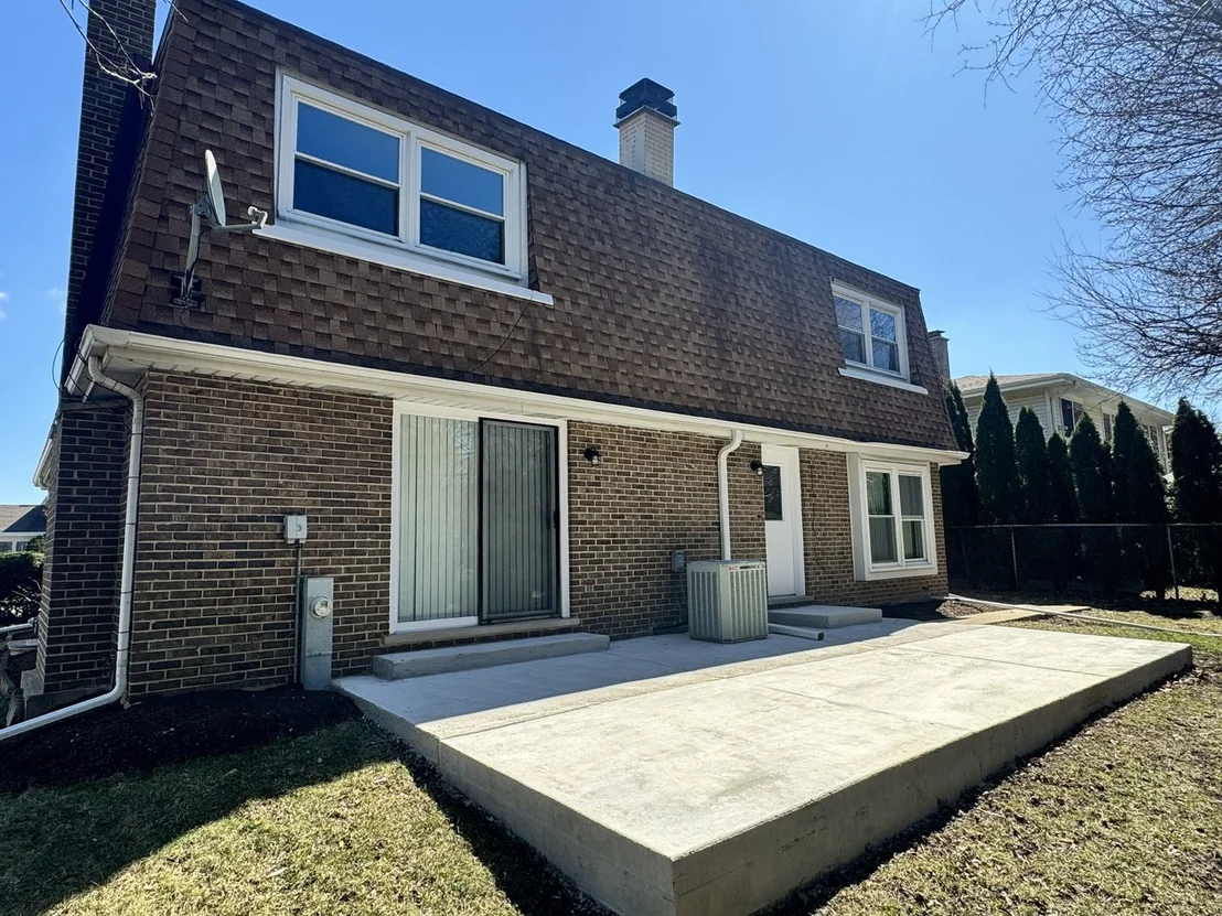 Photo of 940 Tanglewood Drive