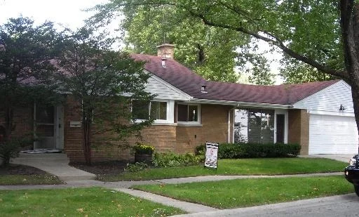 Photo of 9303 FORESTVIEW Road