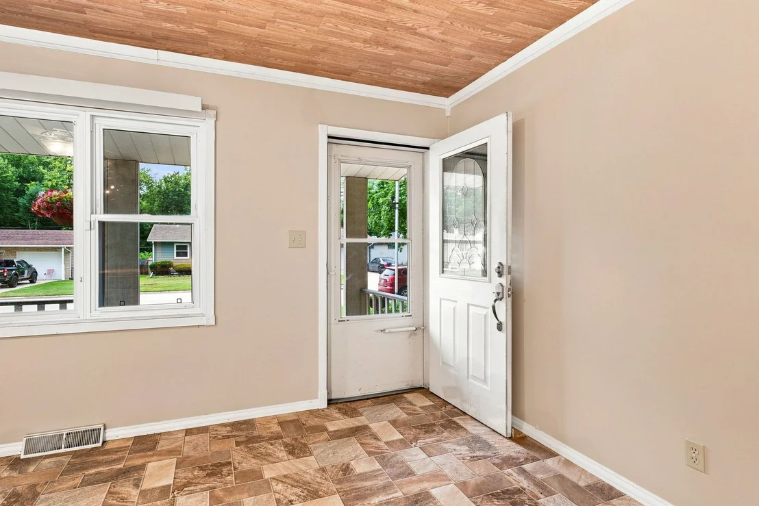 Photo of 415 Maple Drive