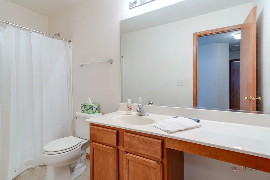 Photo of 1094 Holly Drive