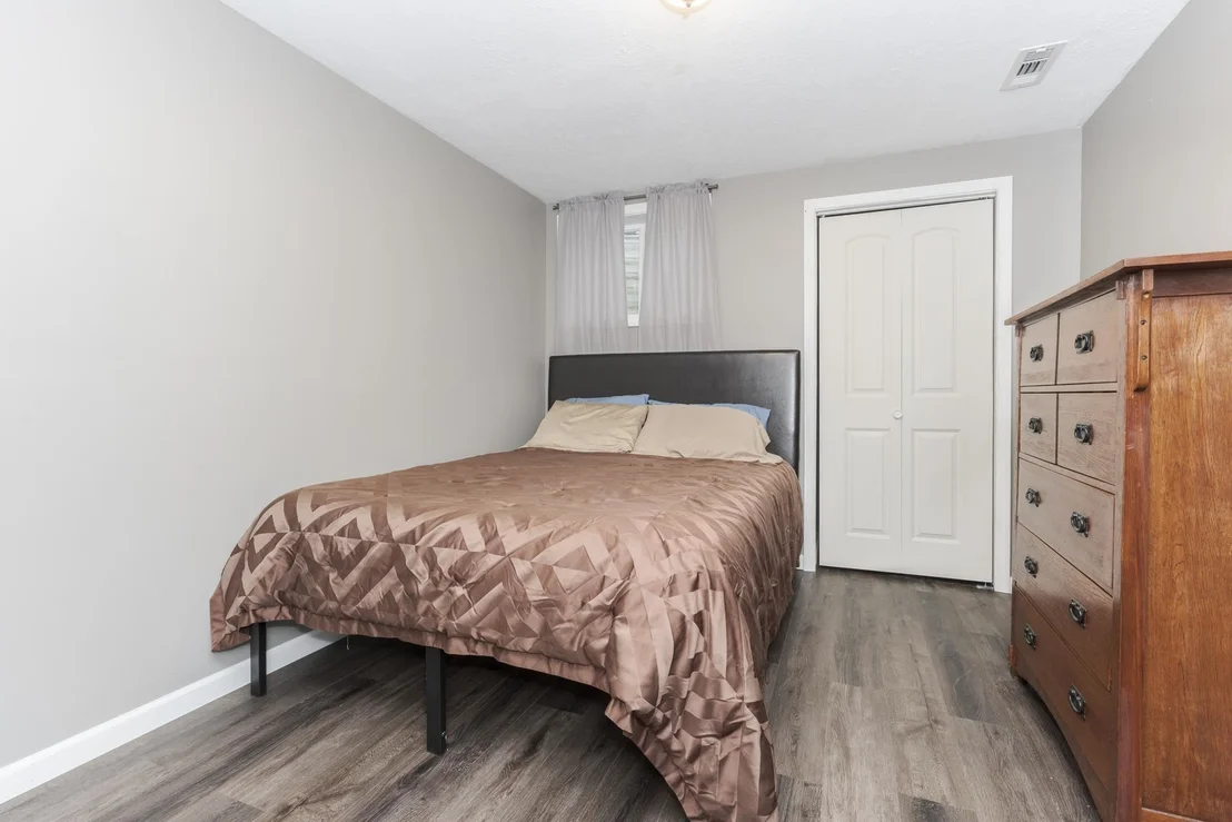 Photo of 1325 Berkley Road