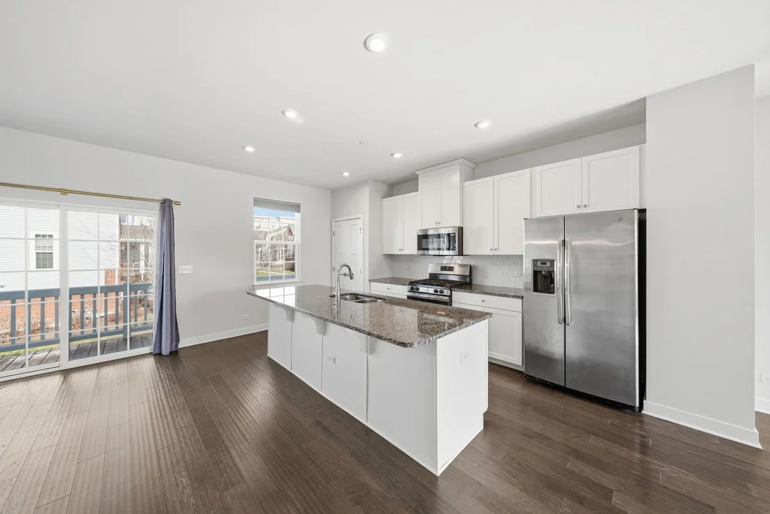 Photo of 72 Nicholas Drive E