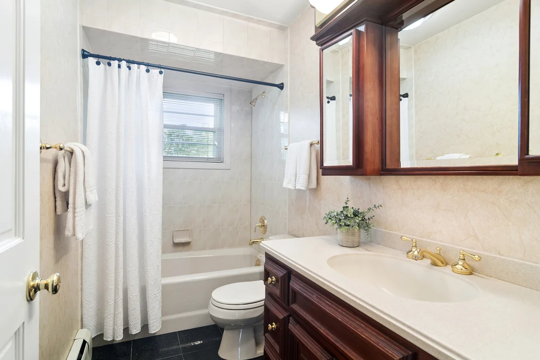 Photo of 552 Cumnock Road