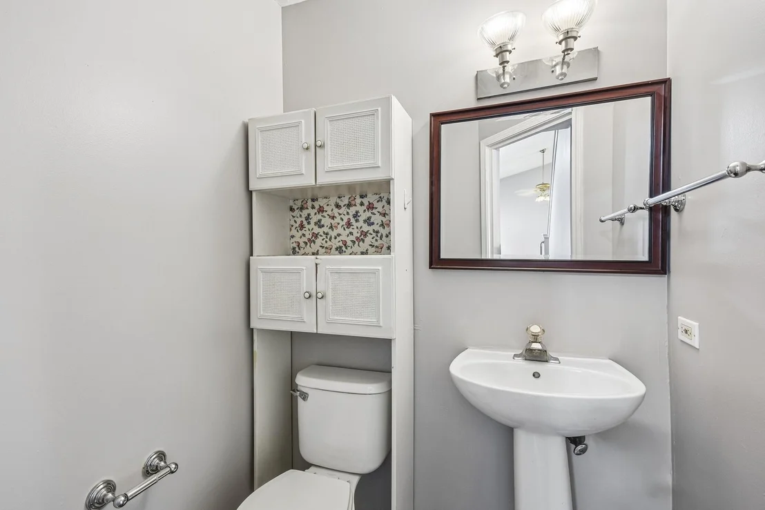Photo of 561 Ivory Lane