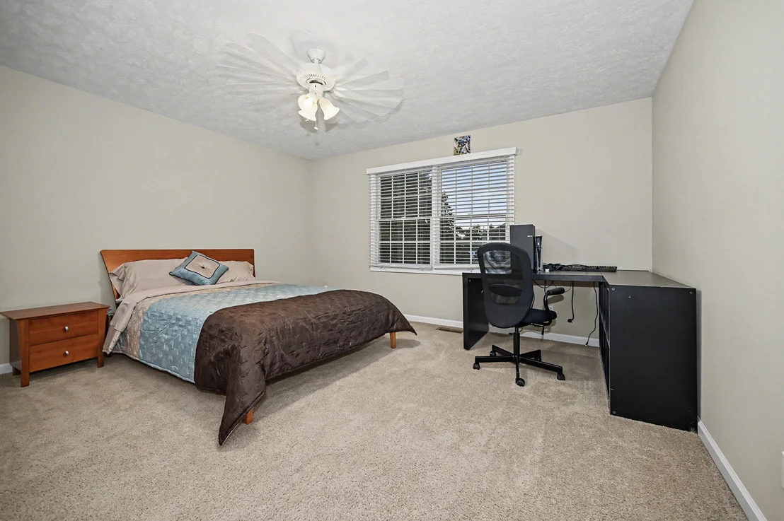 Photo of 18 Stonebrook Court