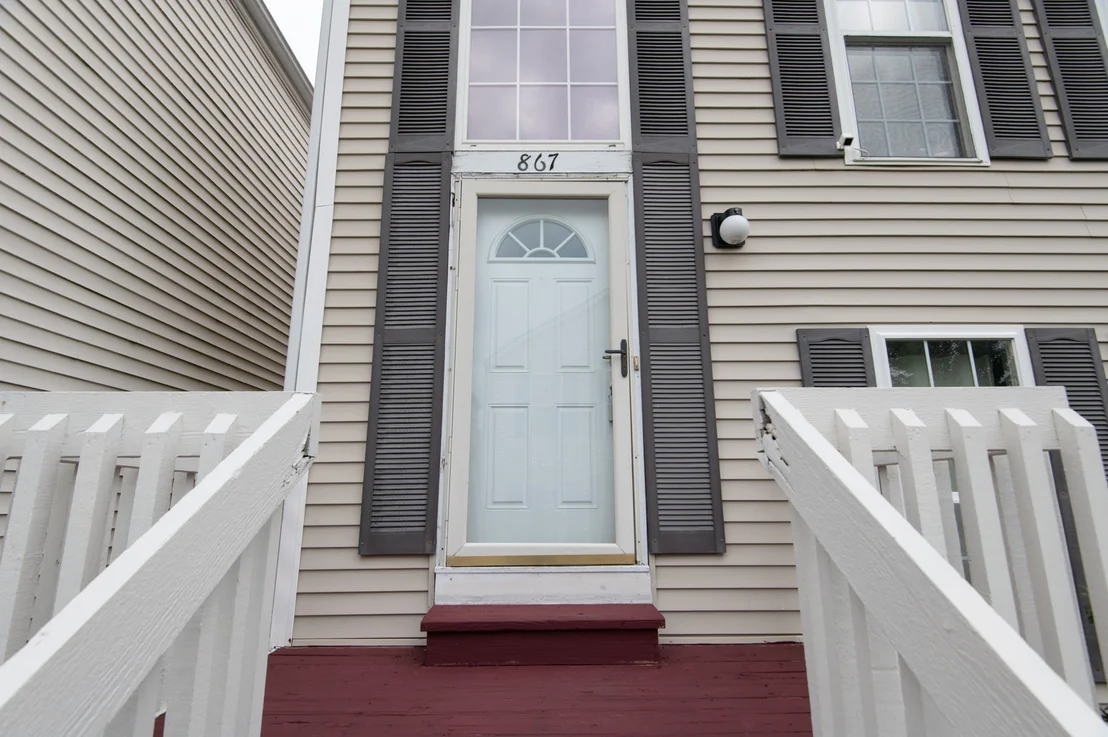 Photo of 867 Symphony Drive