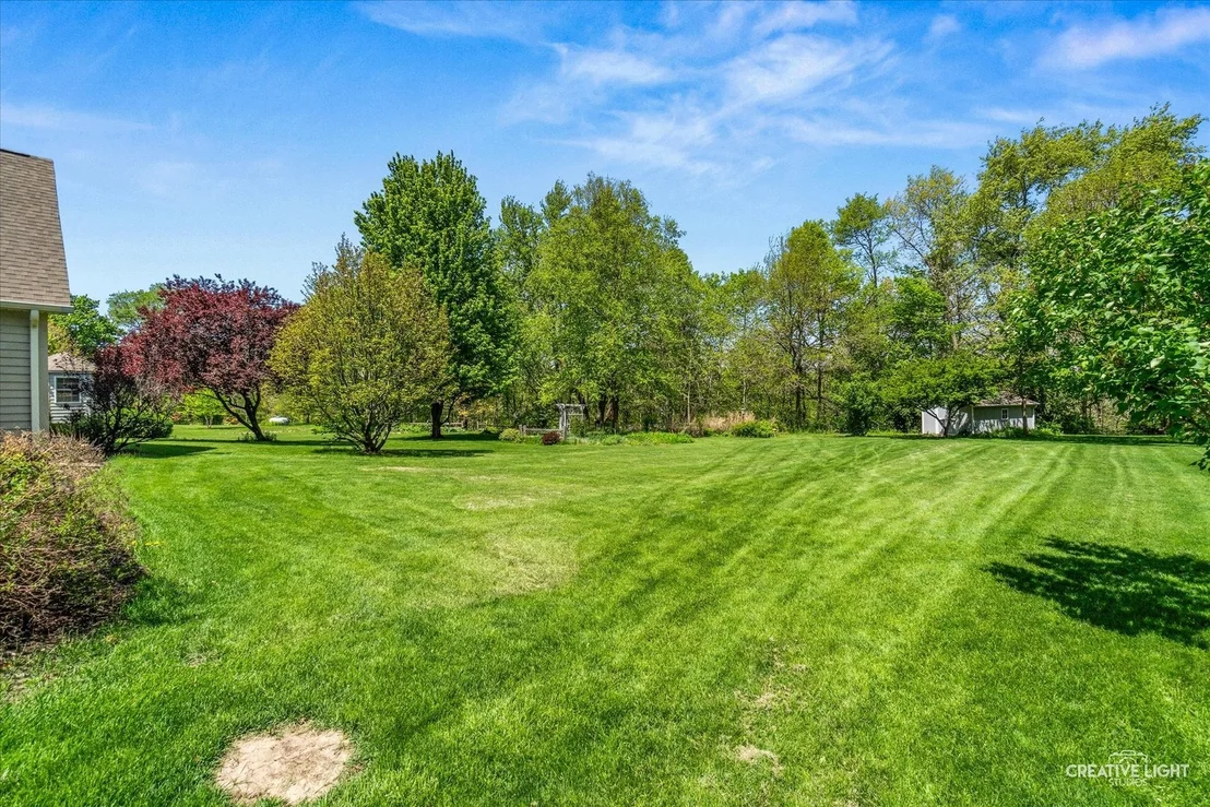 Photo of 16073 Burr Oak Road