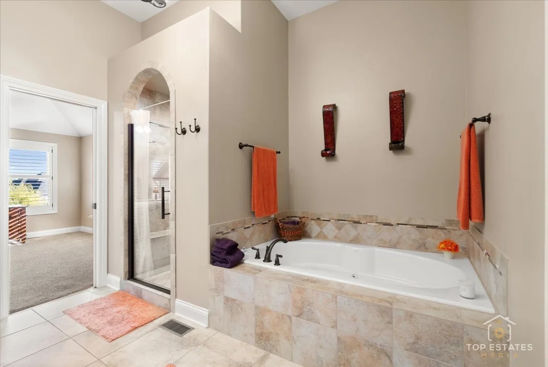 Photo of 385 Andover Drive
