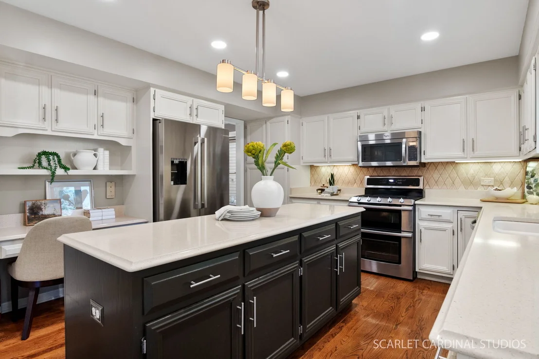 Photo of 1600 Harris Drive