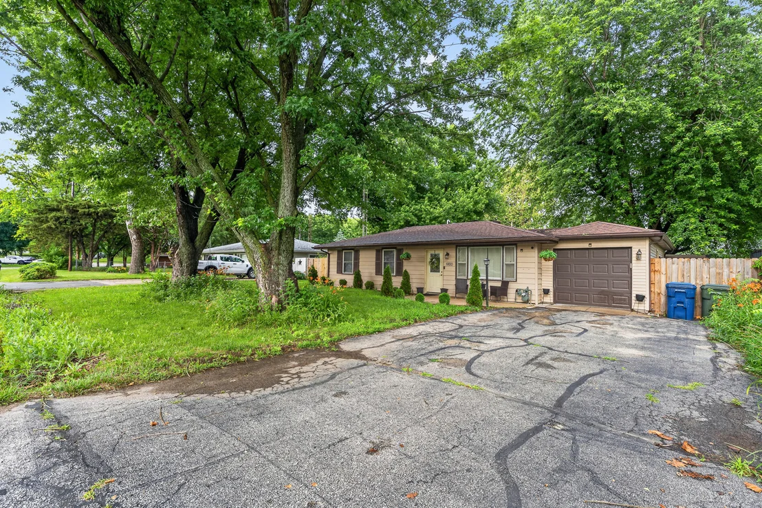 Photo of 9100 KINGS Road
