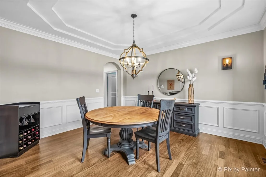 Photo of 647 Bennett Drive