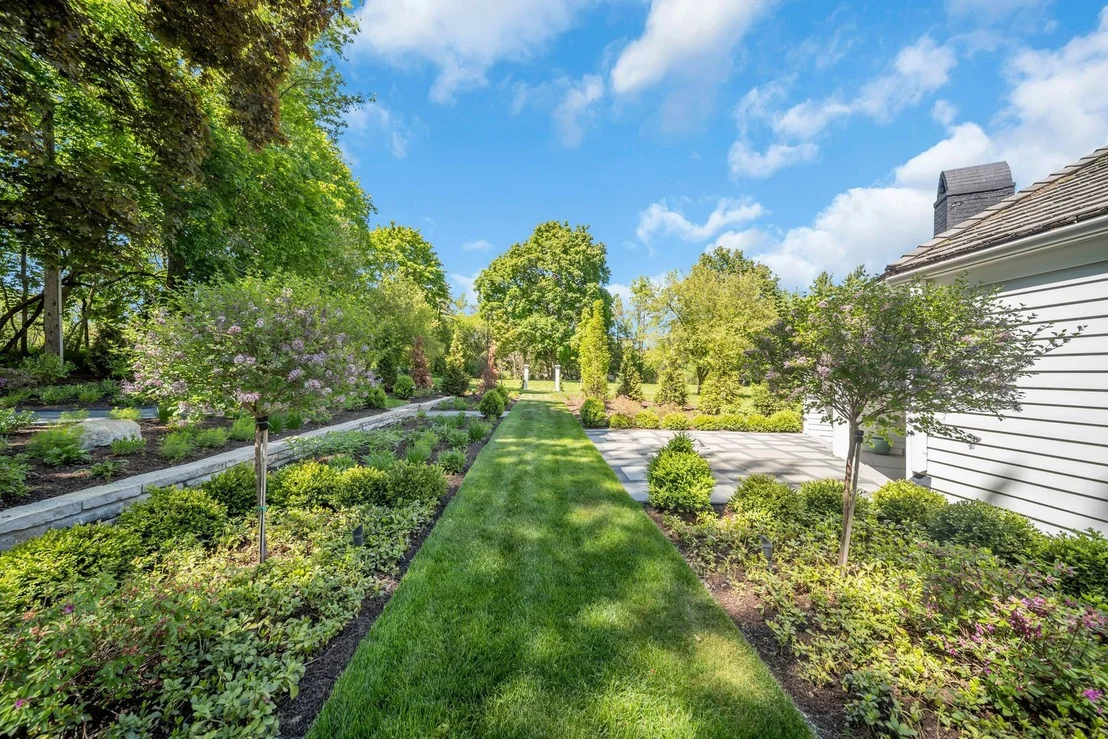 Photo of 32 Otis Road