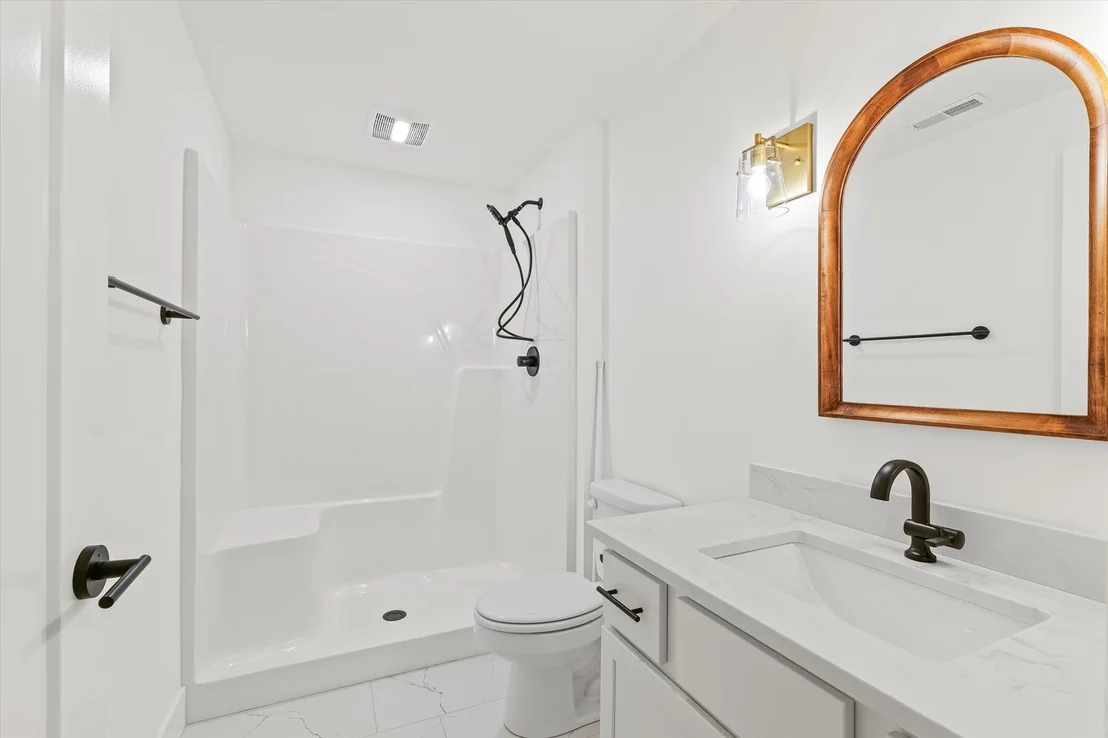 Photo of 3904 Bay Circle