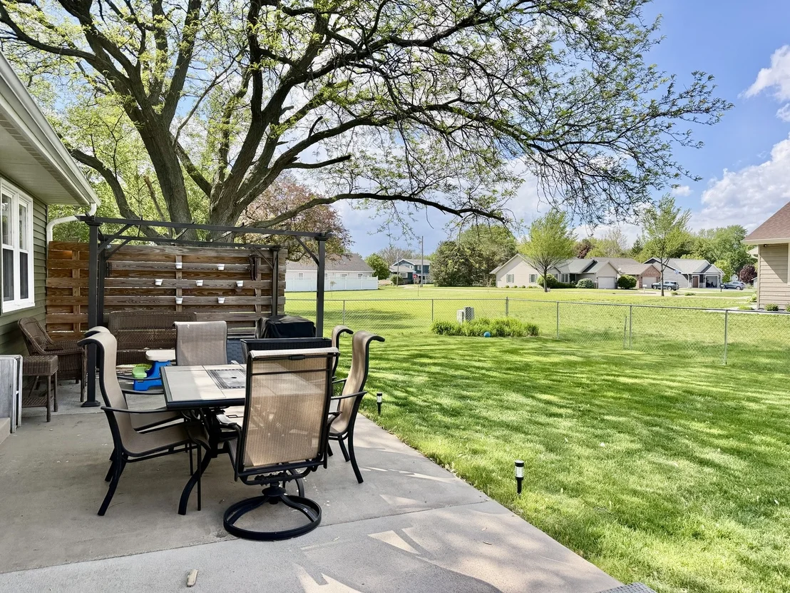 Photo of 608 Greenridge Drive