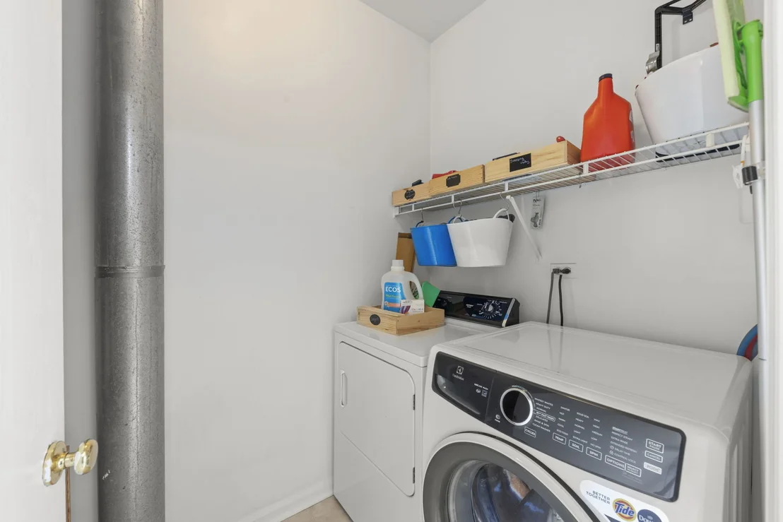 Photo of 3344 Ravinia Circle