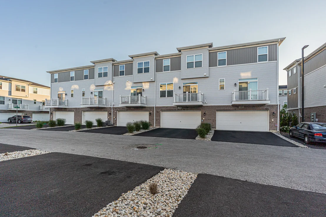 Photo of 1546 Slade Way