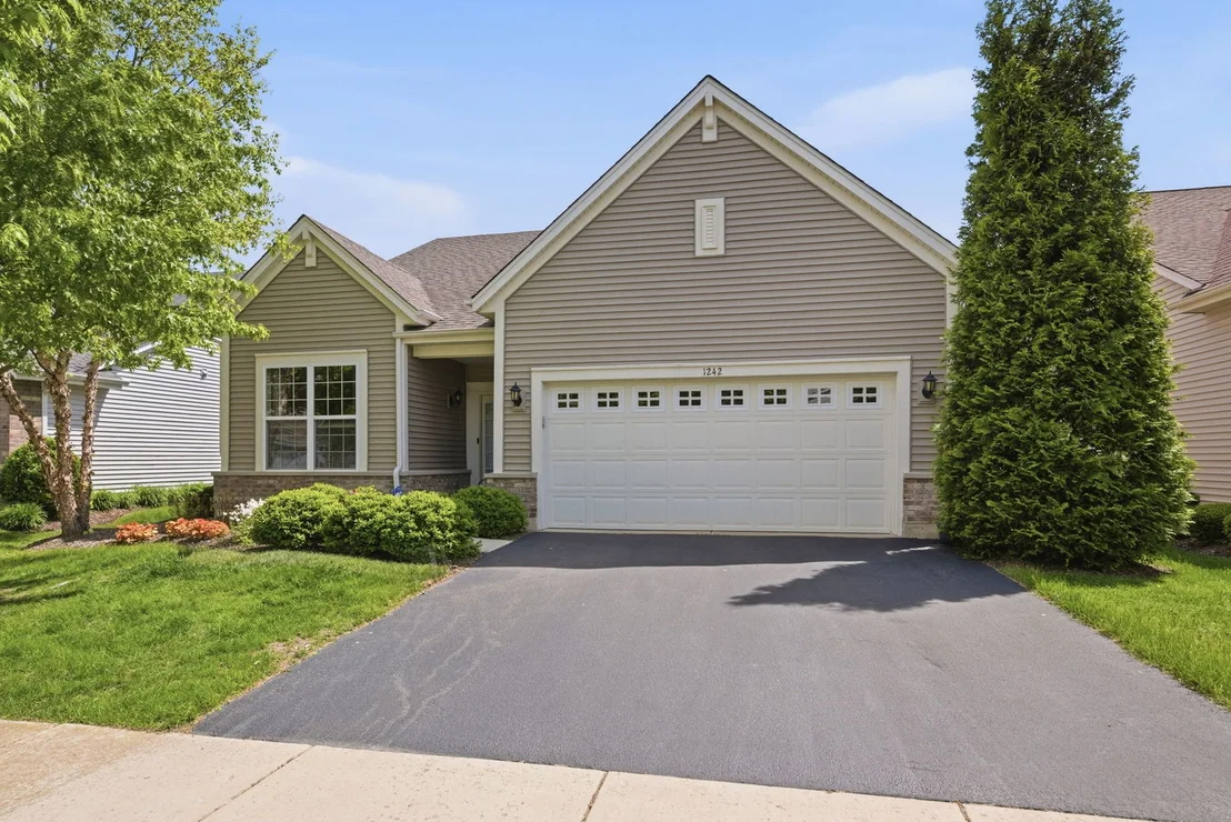 Photo of 1242 Barkston Lane