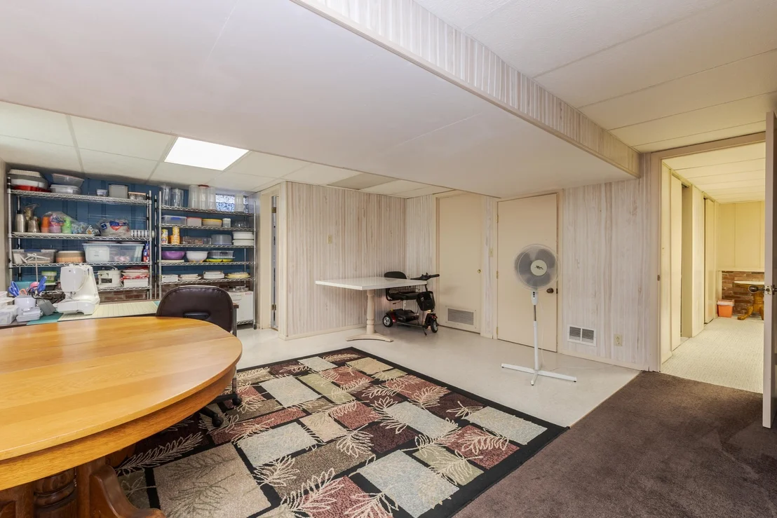 Photo of 1604 Six Points Road