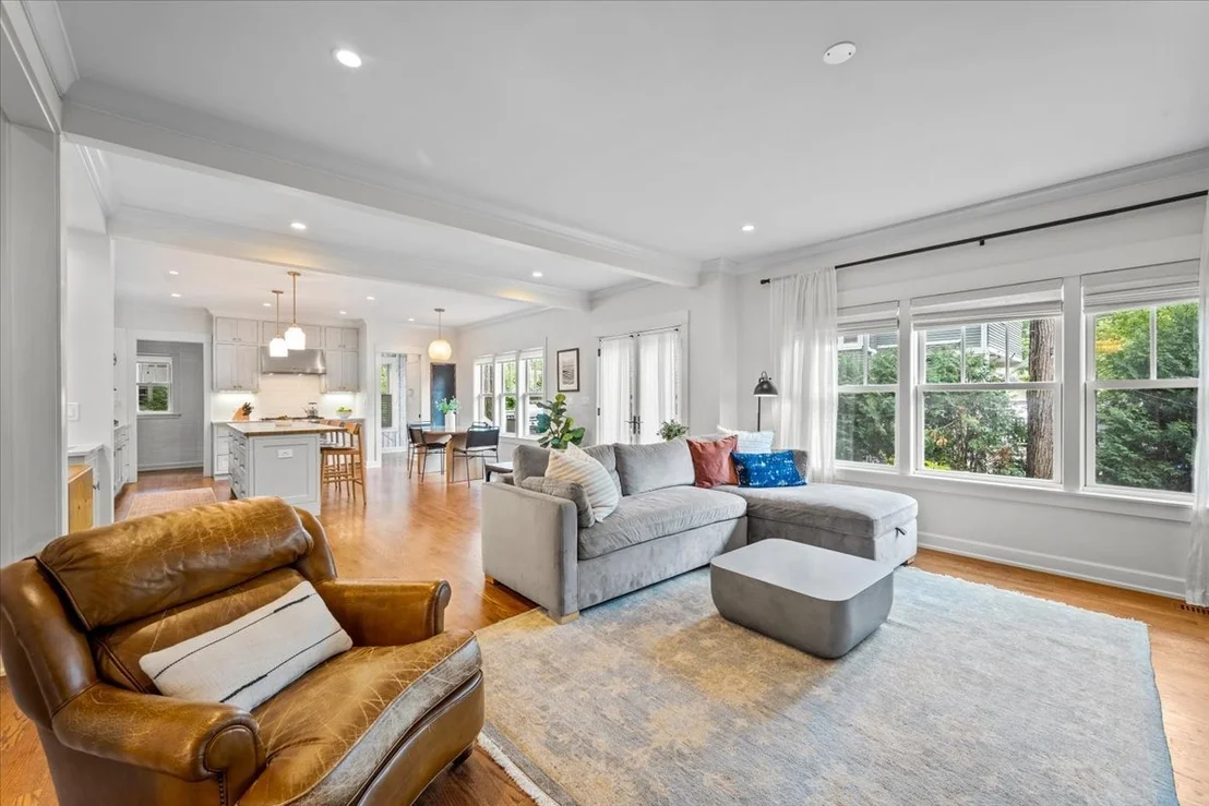 Photo of 1303 Maple Avenue