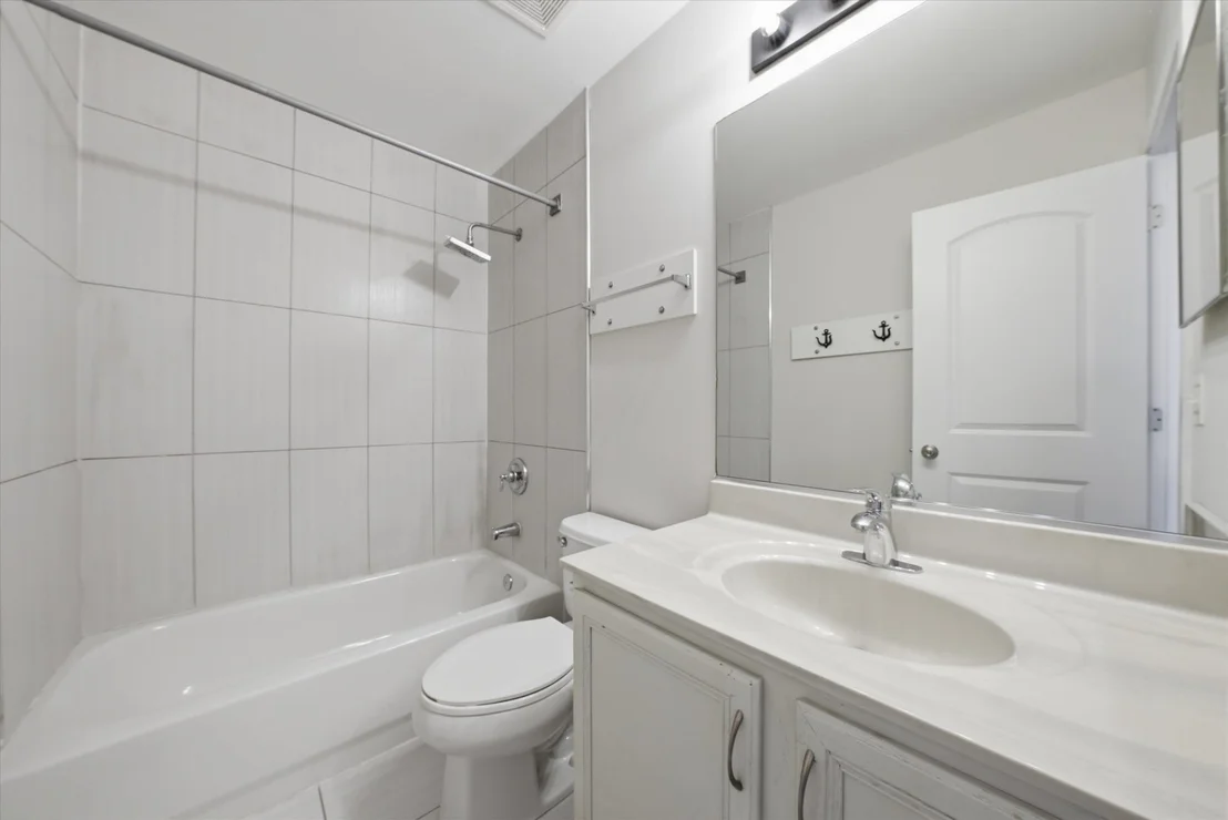 Photo of 5615 Stonybrook Drive