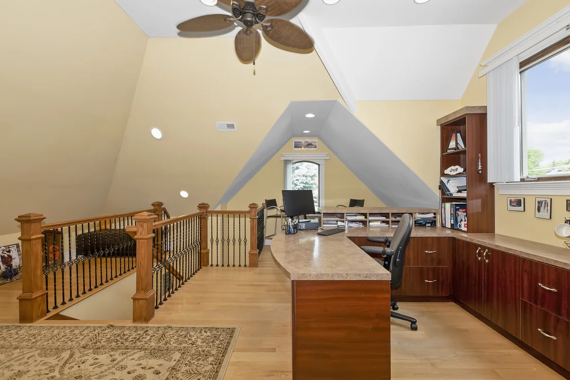 Photo of 2319 Douglas Avenue