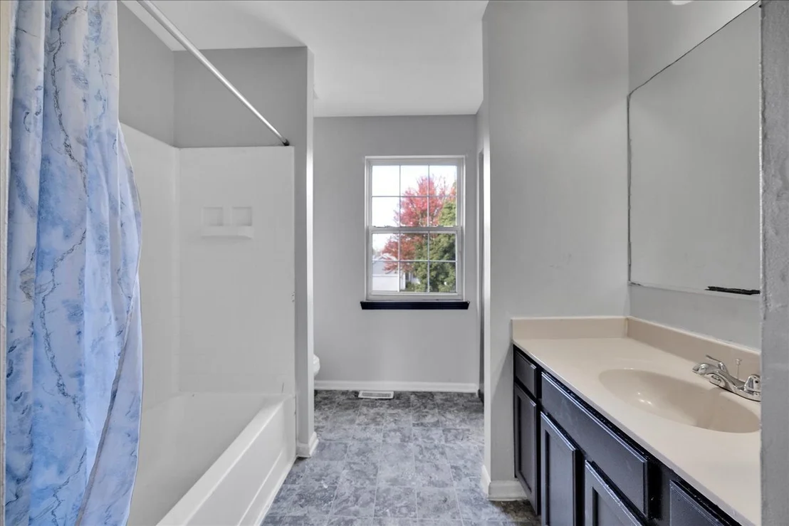 Photo of 974 Audubon Lane