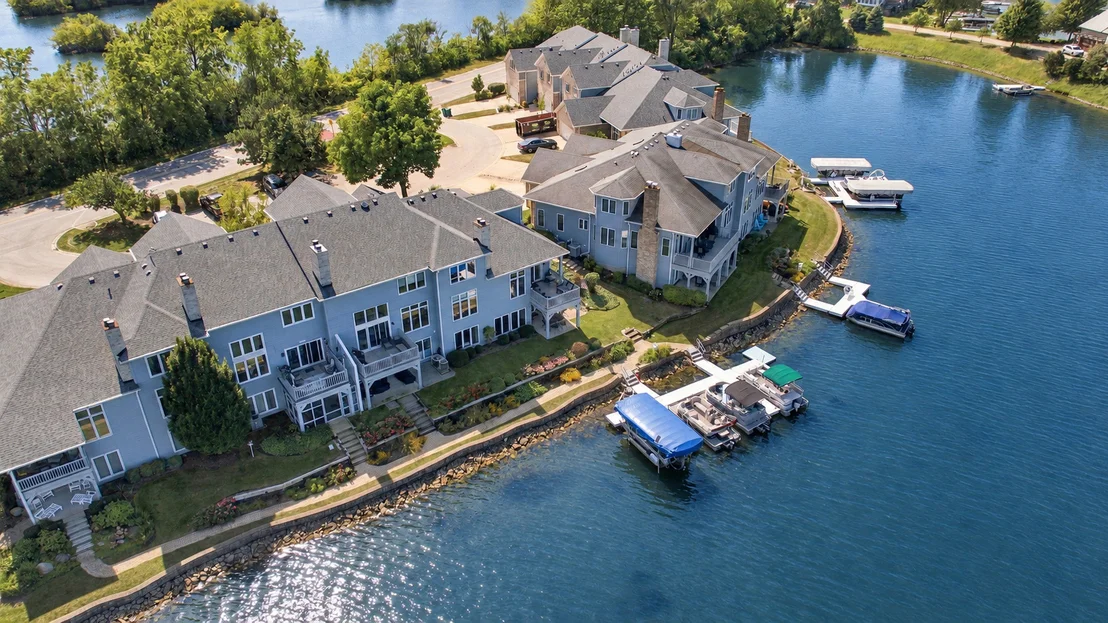 Photo of 23102 Lacroix Lane
