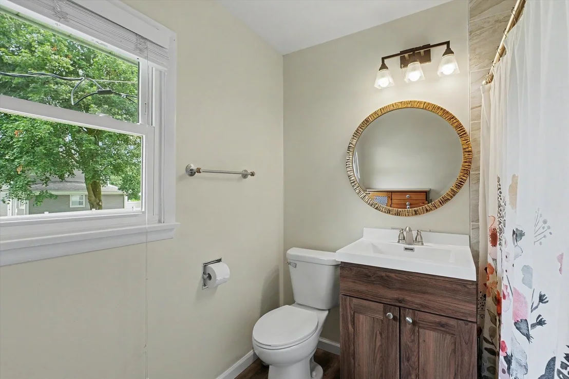 Photo of 210 Brookview Drive