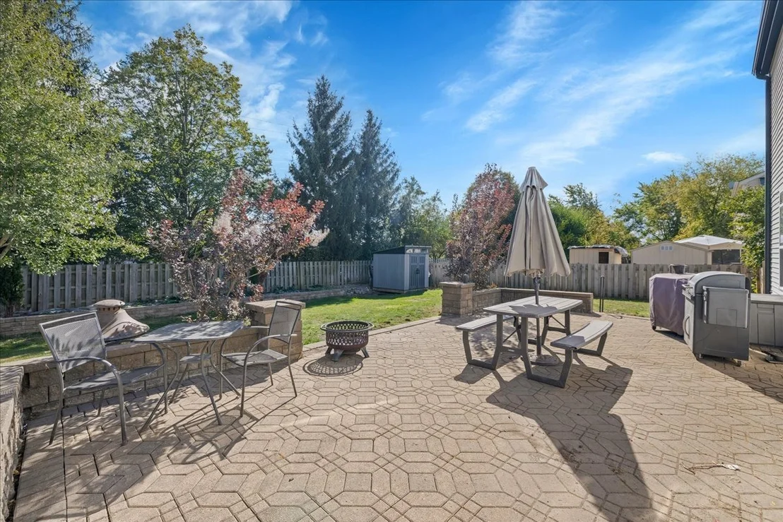 Photo of 974 Audubon Lane