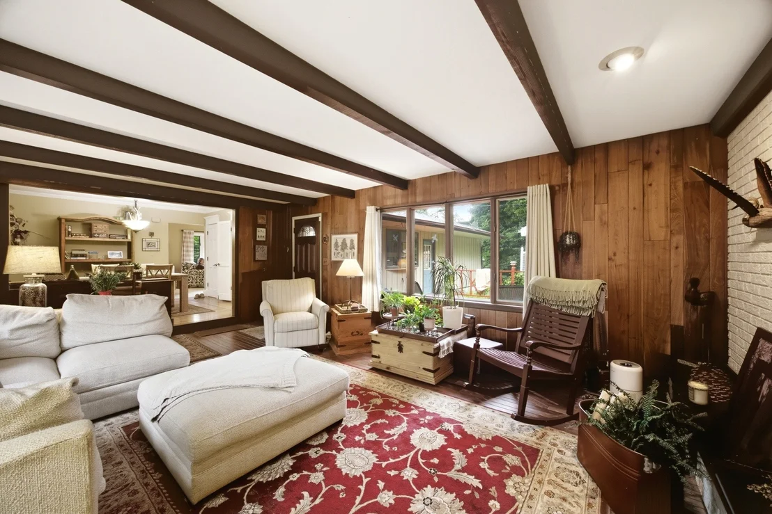 Photo of 1215 Forest Drive