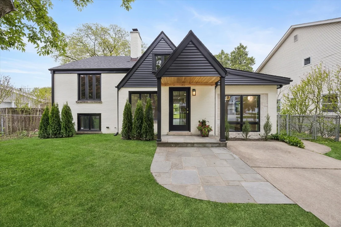 Photo of 33 Chestnut Avenue