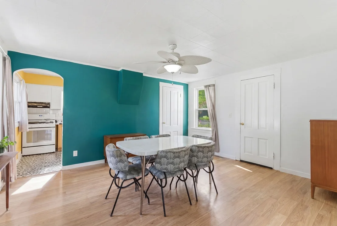 Photo of 327 Silver Street