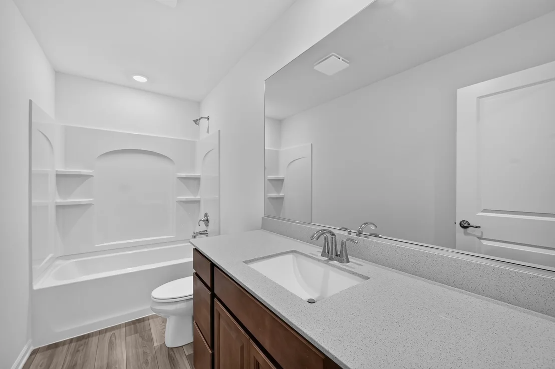 Photo of 565 Arye Drive