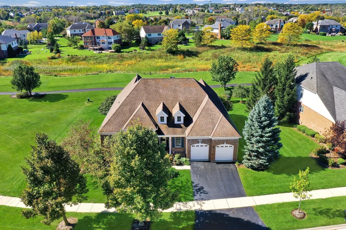 Photo of 19 EAGLE RIDGE Drive