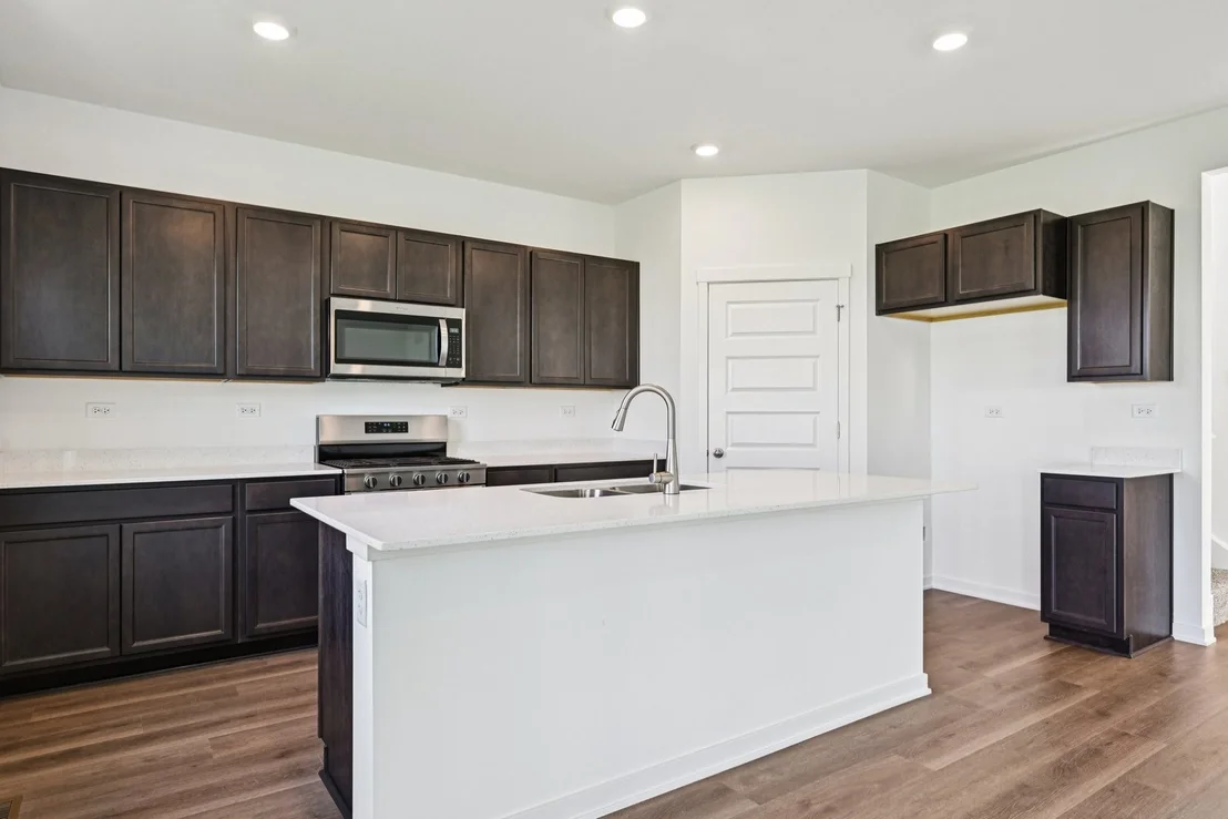 Photo of 989 Emerald Drive