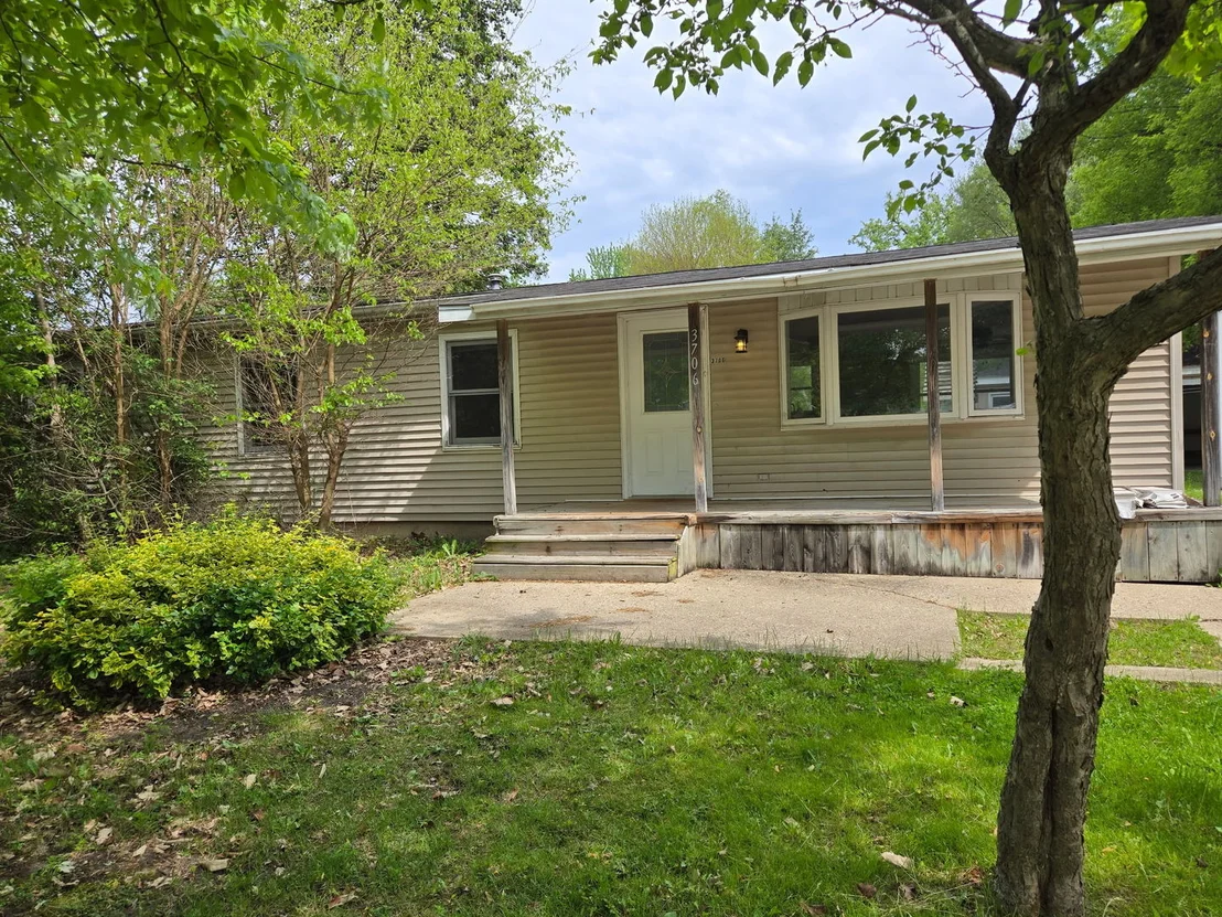 Photo of 3706 Buchanan Road
