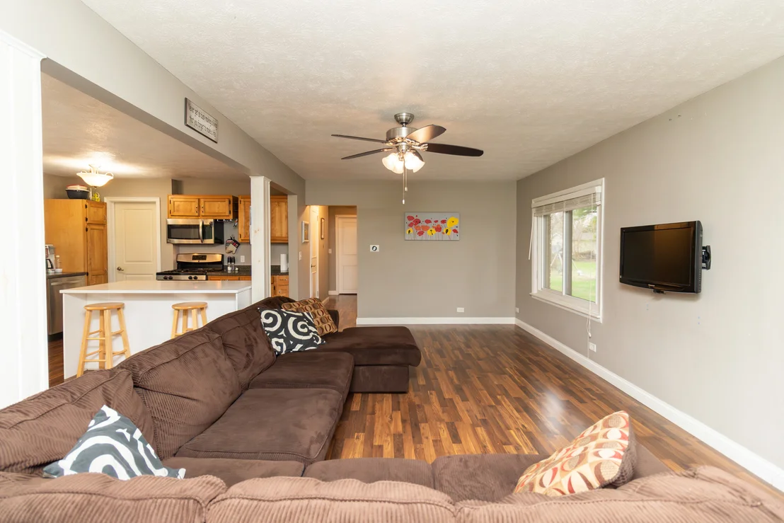 Photo of 17427 Carver Road