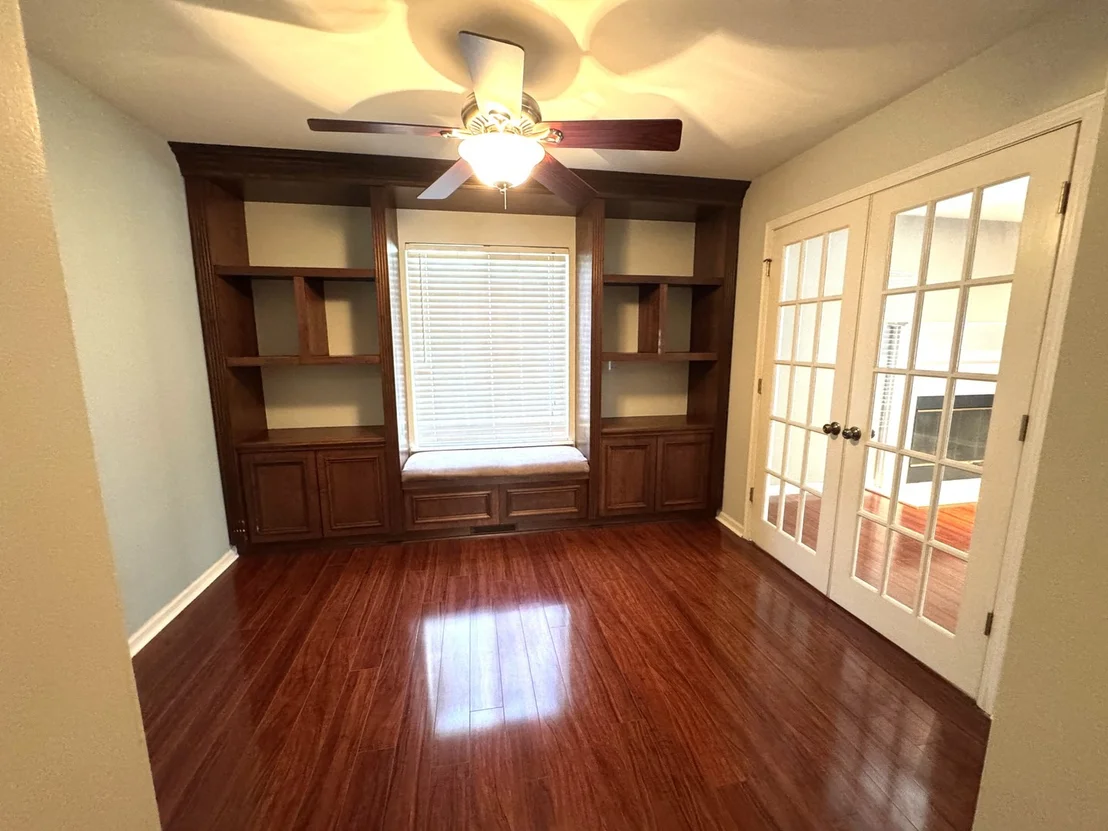 Photo of 331 Berkeley Drive