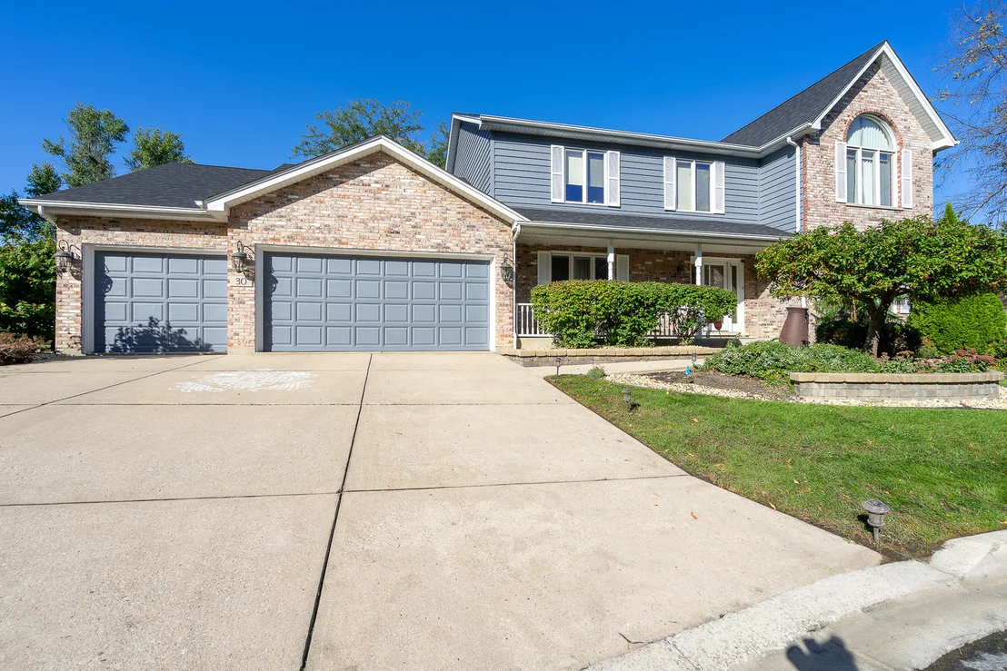Photo of 30 Golf View Lane