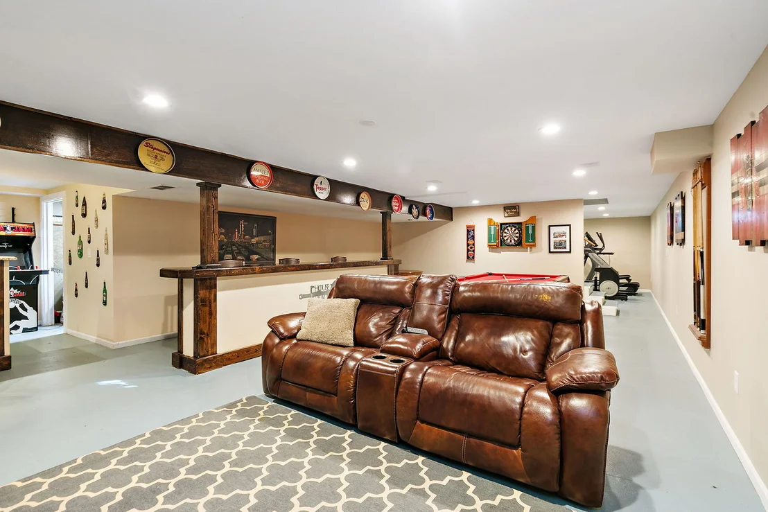 Photo of 40W719 Longshadow Lane