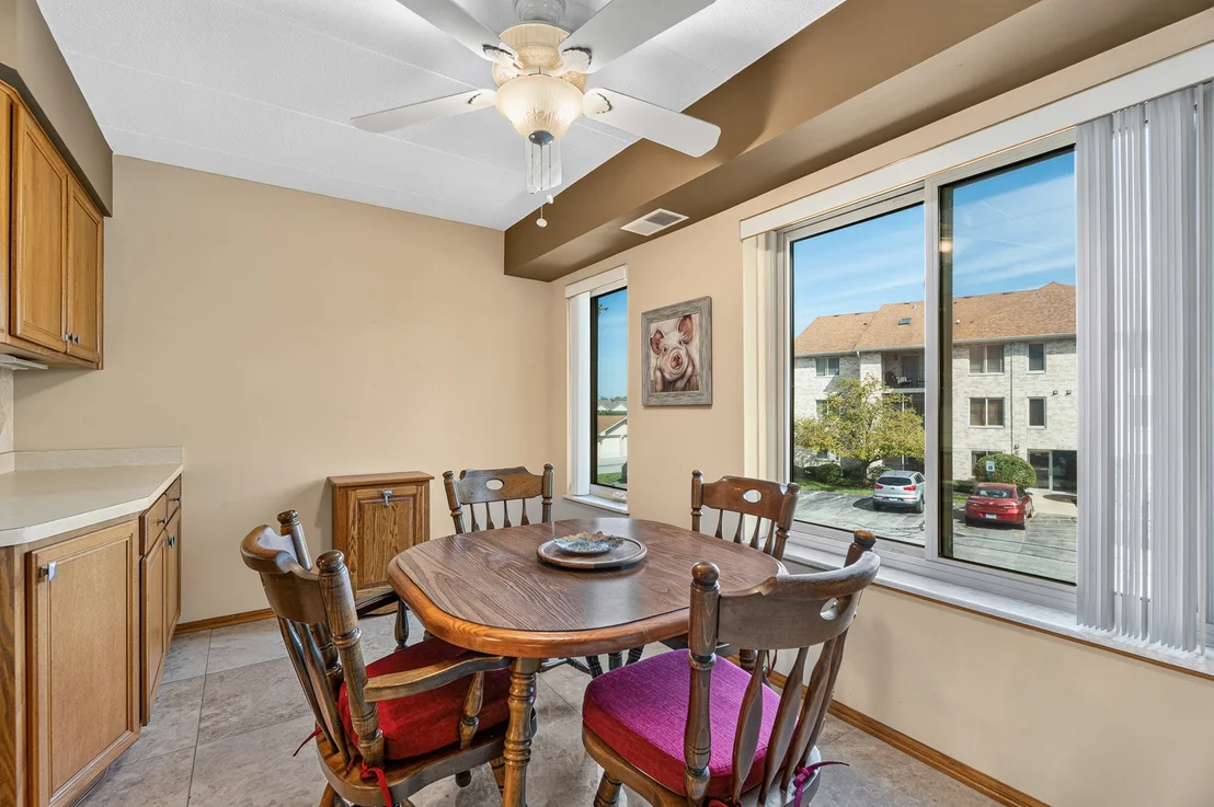Photo of Unit 2D at 6845 Forestview Drive
