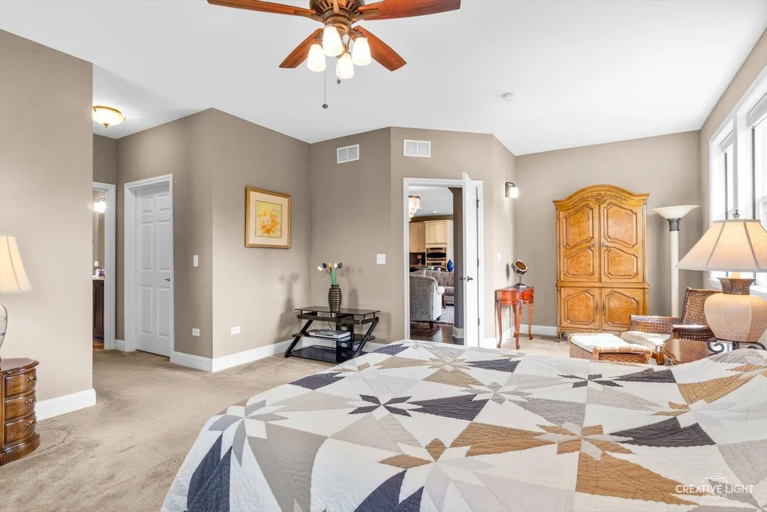 Photo of 2832 Chevy Chase Lane