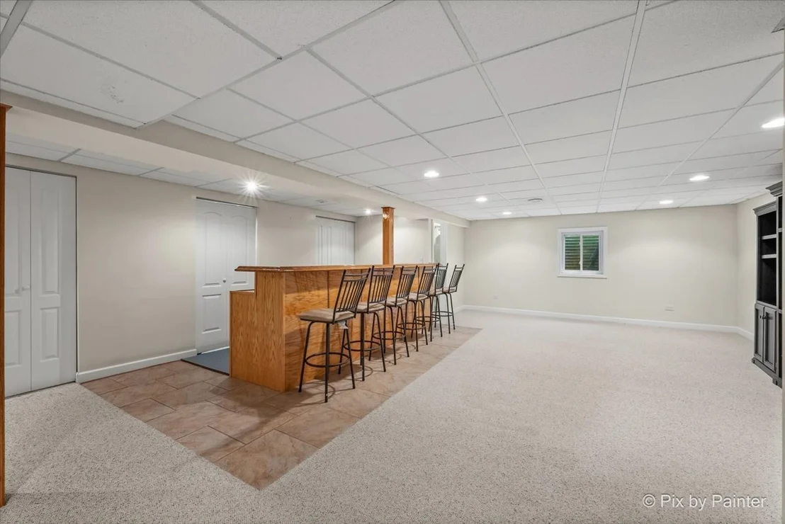 Photo of 725 N Vista Drive