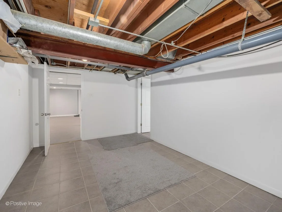 Photo of 223 Willow Lane